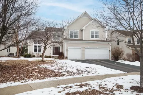 845 Barclay Dr, Bolingbrook, IL 60440