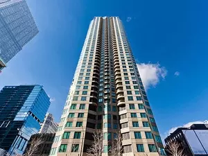 400 N La Salle Dr #1911, Chicago, IL 60654