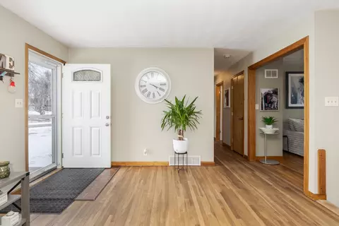 Entry Way - 1111 Sheridan Rd, Normal, IL 61761 photo 2 of 3