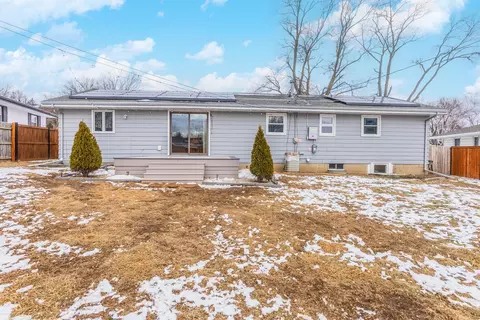 Exterior - 1111 Sheridan Rd, Normal, IL 61761 photo 6 of 10