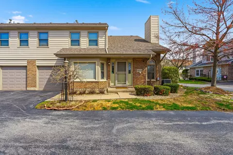 15534 Whitehall Ln, Orland Park, IL 60462