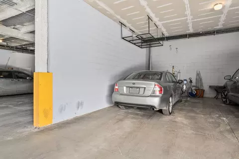 Exterior - Undisclosed, Chicago, IL 60612 photo 3 of 3