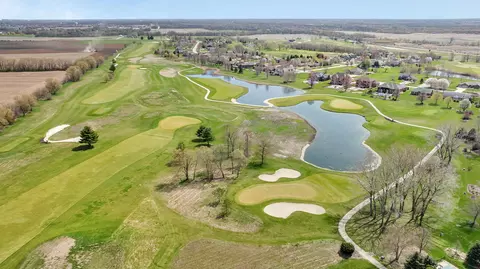 3325 Country Club Ln, Morris, IL 60450