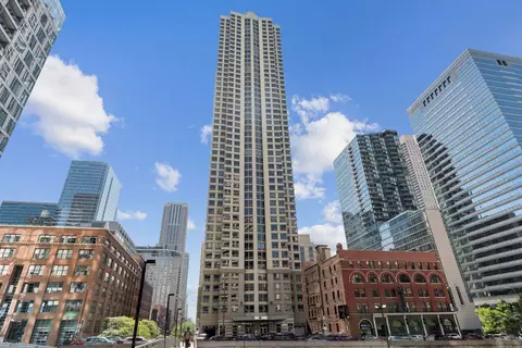 440 N Wabash Ave #2702, Chicago, IL 60611
