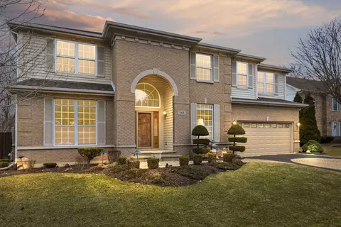 565 Prescott Ln, Gurnee, IL 60031
