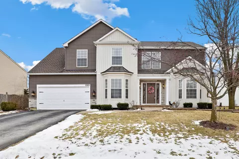 12843 Bradford Ln, Plainfield, IL 60585