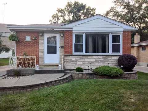 2050 Atwood Ave, Berkeley, IL 60163