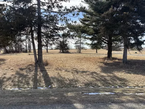 967 Lake Wildwood Dr, Varna, IL 61375