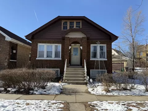 2420 Kenilworth Ave, Berwyn, IL 60402