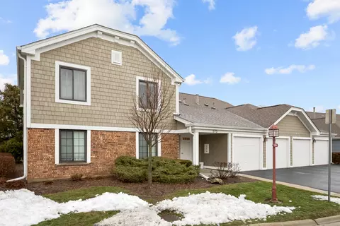 375 Pinetree Ln #D-1, Schaumburg, IL 60193