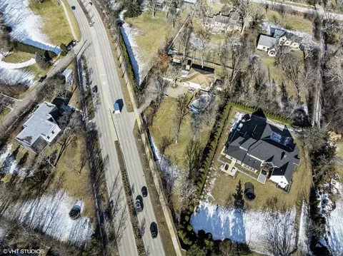 View/Area - 2185 New Willow Rd, Northfield, IL 60093 photo 4 of 17