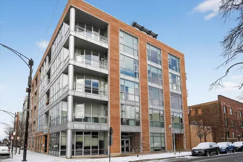 1550 W Cornelia Ave #401, Chicago, IL 60657