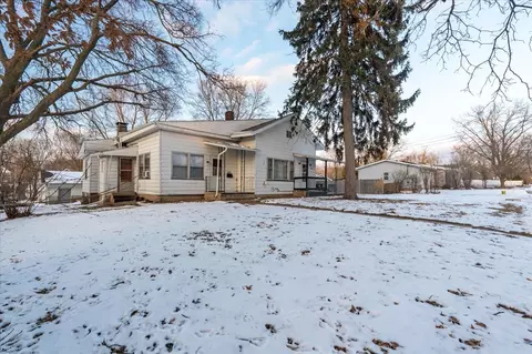 Other - 1003 W Jackson St, Bloomington, IL 61701 photo 3 of 9
