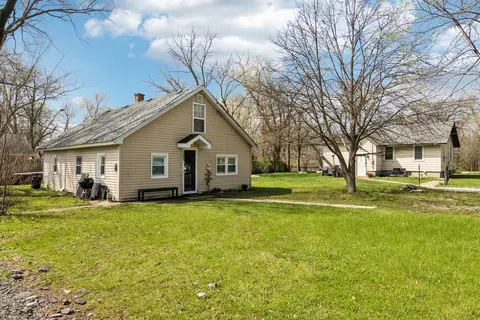 11471 W Leland Ave, Beach Park, IL 60099