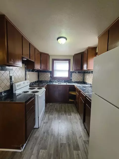 38 E Beardsley Ave, Champaign, IL 61820 photo 5