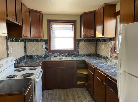 38 E Beardsley Ave, Champaign, IL 61820 photo 4