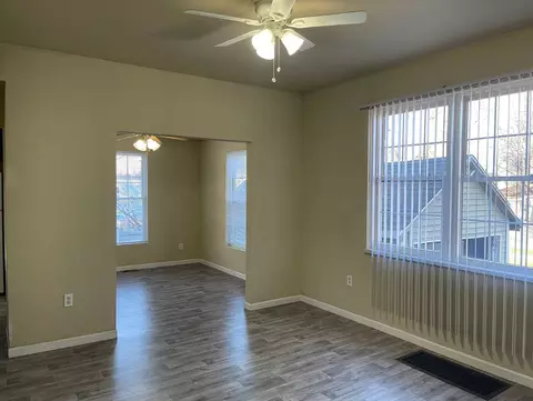 38 E Beardsley Ave, Champaign, IL 61820 photo 3
