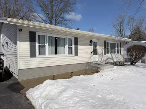 2900 Jamison Blvd, Mount Vernon, IL 62864