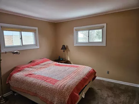 Bedroom - 7436 W 58th St, Summit, IL 60501 photo 2 of 4