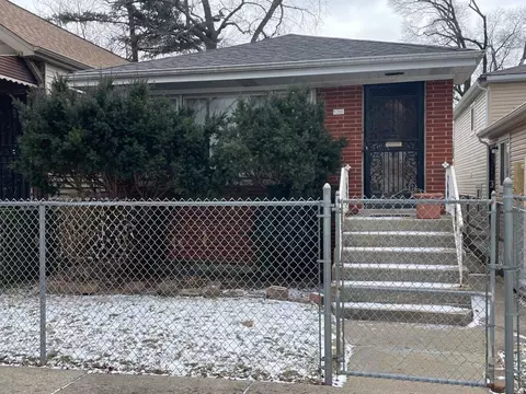335 W 106th Pl, Chicago, IL 60628