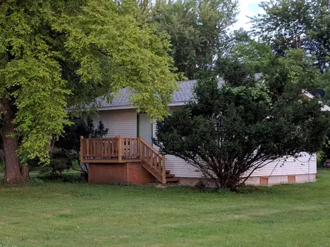 26958 N Ellen St, Wauconda, IL 60084