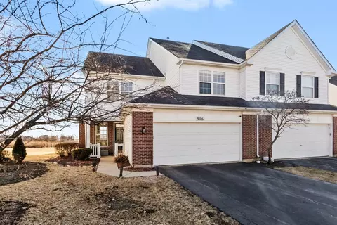 906 Bluebell Cir, Joliet, IL 60431