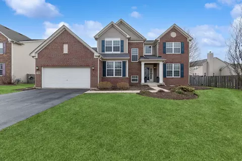 1709 Belcourt, Elgin, IL 60120