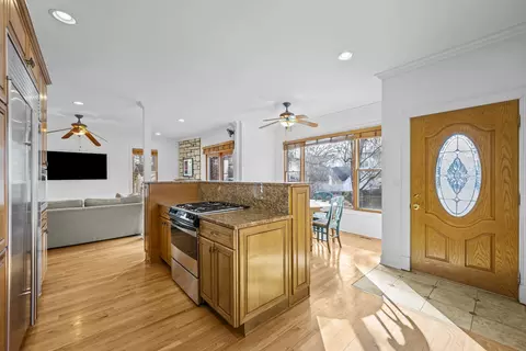 516 Drexel Ave, Glencoe, IL 60022 photo 10