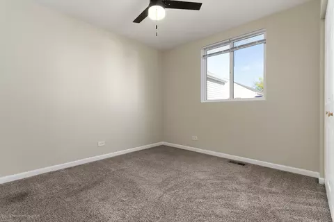 Bedroom - 653 Serendipity Dr, Aurora, IL 60504 photo 5 of 6