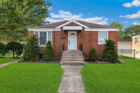 70 N Laverne Ave, Hillside, IL 60162
