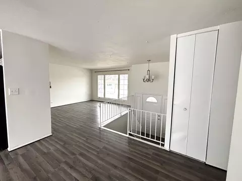 Living - 335 Shiloh Ln, Elgin, IL 60120 photo 2 of 3
