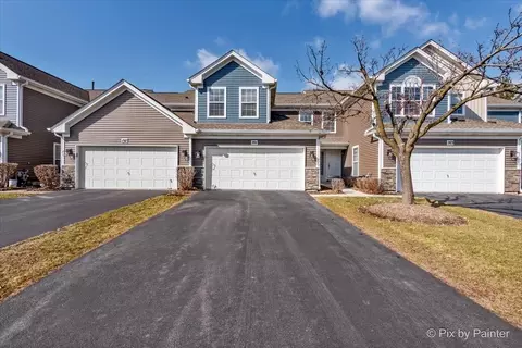 201 Millers Xing #201, Itasca, IL 60143