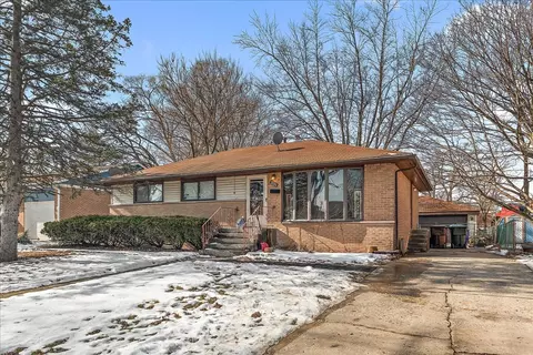 22720 Ridgeway Ave, Richton Park, IL 60471