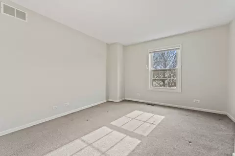 Bedroom - 1460 Lancaster Ln, Algonquin, IL 60102 photo 3 of 8