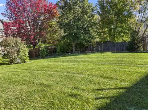 Exterior - 1460 Lancaster Ln, Algonquin, IL 60102 photo 9 of 10