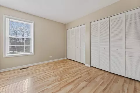 Bedroom - 1460 Lancaster Ln, Algonquin, IL 60102 photo 5 of 8