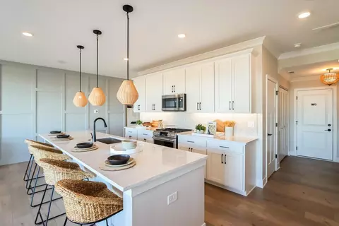 Kitchen - 25503 W Emory Ln, Plainfield, IL 60544 photo 7 of 9
