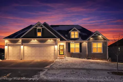 1015 Persimmon Dr, Genoa, IL 60135 photo 32