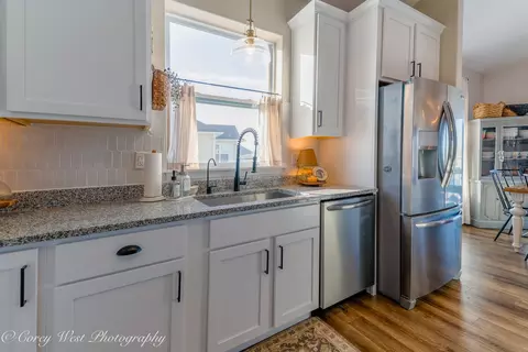 1015 Persimmon Dr, Genoa, IL 60135 photo 6