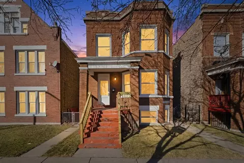 5432 W 23rd St, Cicero, IL 60804
