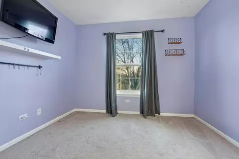 Bedroom - 1702 Waterman Dr, Plainfield, IL 60586 photo 2 of 4