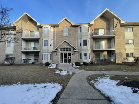 5331 W Mint Julip Dr #101, Alsip, IL 60803