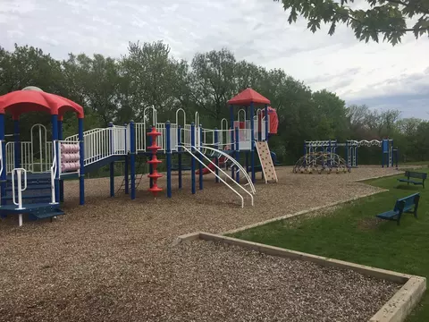 Exterior - 5000 Carriageway Dr #315, Rolling Meadows, IL 60008 photo 3 of 4