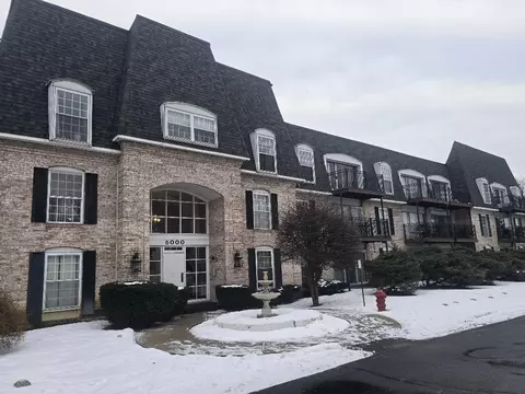 Exterior - 5000 Carriageway Dr #305, Rolling Meadows, IL 60008 photo 4 of 4