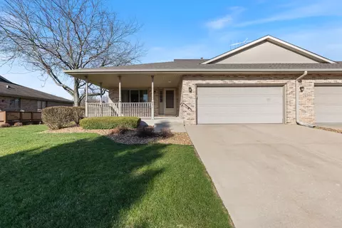 821 Wyndstone Dr, Elwood, IL 60421