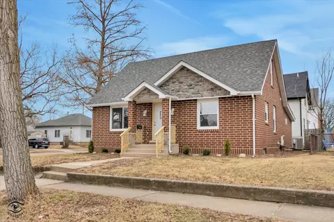 Other - 702 S Lincoln Ave, Kankakee, IL 60901 photo 1 of 10