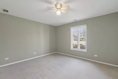Bedroom - 2 S671 Arrowhead Dr, Wheaton, IL 60189 photo 1 of 3