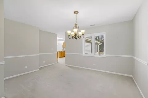 Dining - 2 S671 Arrowhead Dr, Wheaton, IL 60189 photo 1 of 1