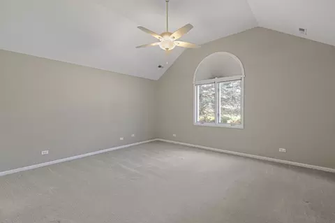 Bedroom - 2 S671 Arrowhead Dr, Wheaton, IL 60189 photo 2 of 3