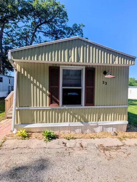9301 W 133rd Ave #33, Cedar Lake, IN 46303